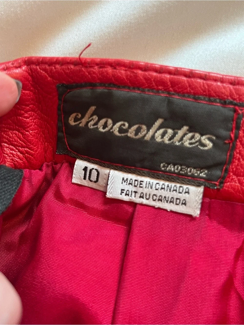Vintage 80s Red Leather Tiered A-Line Skirt Made in Canada Union Label Size 10 - Picture 7 of 11